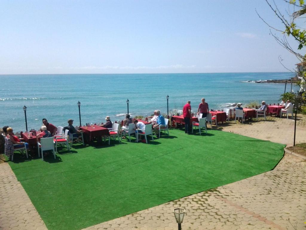 אלאניה Guven Hotel מראה חיצוני תמונה